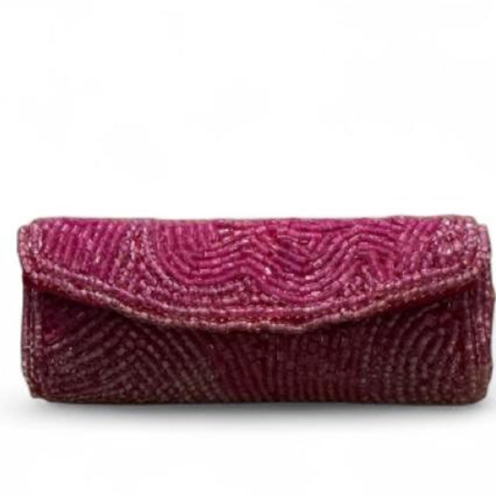 MK Signature Beaded LipstickClutch Women OS Magenta Pink Excellent Chevron